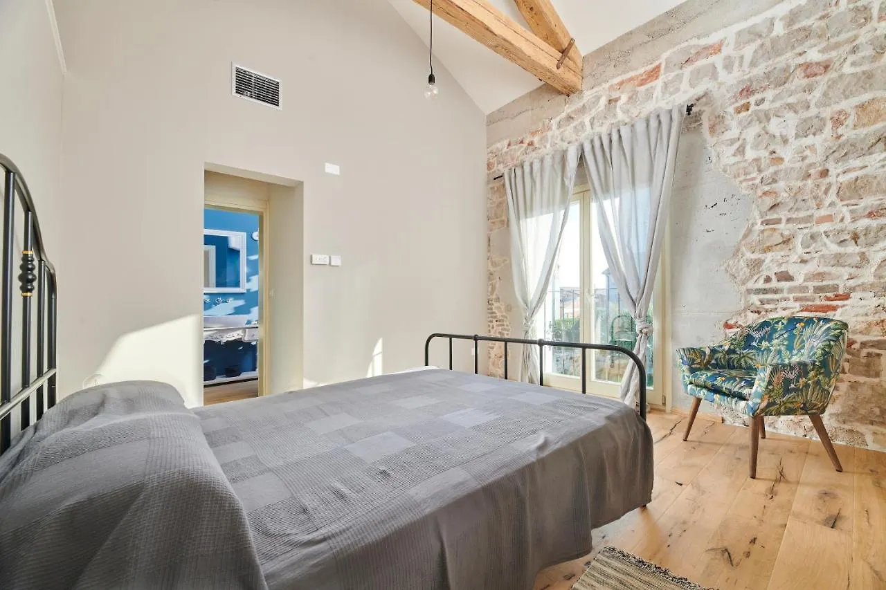 Mediterranea Villa Umag 0*,